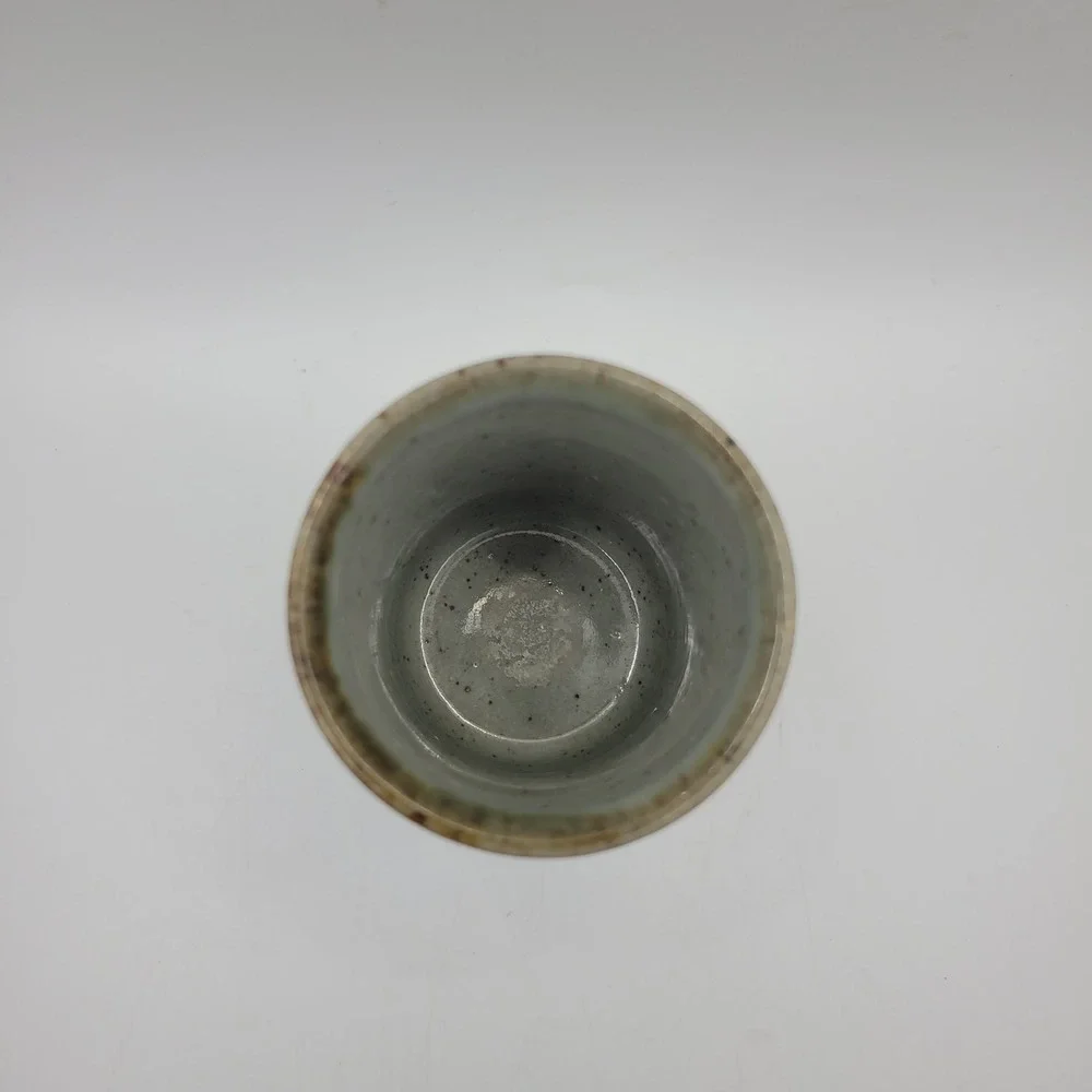 Vintage‎ Studio Pottery Floral Stoneware Cup Grey Brown Speckled 3.5 inches